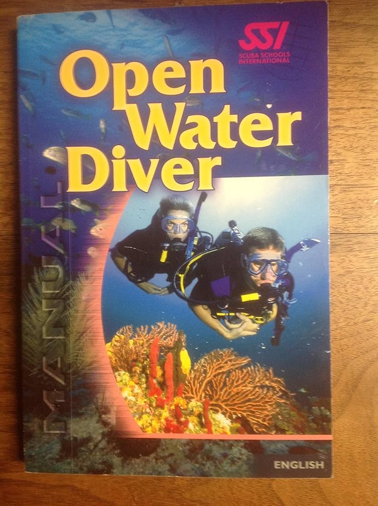 Open Water Diver Manual: Ssi: 9781605791609: Amazon.com: Books